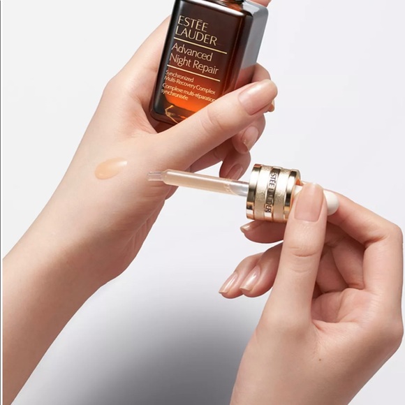 New Advanced Night Repair Synchronized Multi-Recovery Complex Serum, 1.7 oz - Picture 2 of 8